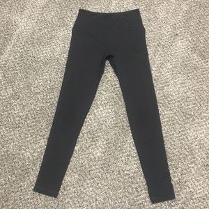 LIKE NEW! VS Total Knockout High-waist Tight